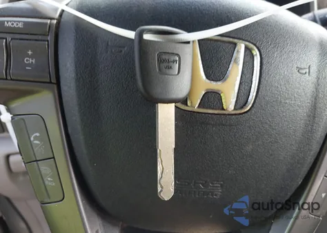 2009 Honda Pilot Touring from USA, damaged, VIN 5FNYF38989B017715
